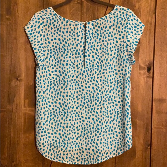 Joie small teal and white high/low leopard blouse! - Picture 2 of 4